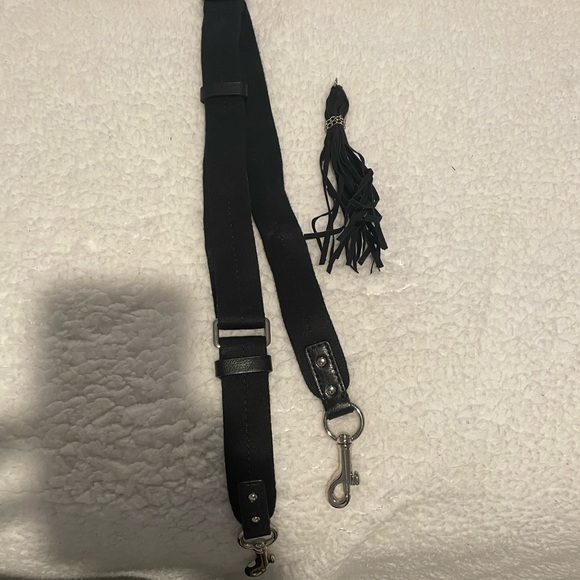 Coach purse - Picture 5 of 12